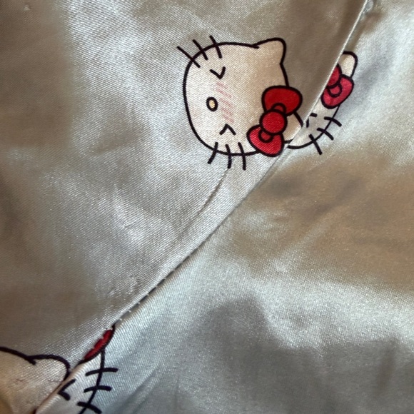 Hello Kitty PJs set - Picture 3 of 5